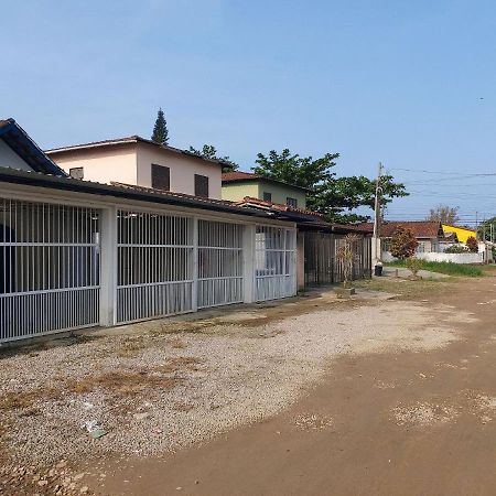 فيلا 0005.04 - Maranduba - Casa - 3 Dorm - 14 Pess - 3 Quadras Do Mar - Piscina Coletiva - Wifi - Ar Condicionado أوباتوبا المظهر الخارجي الصورة